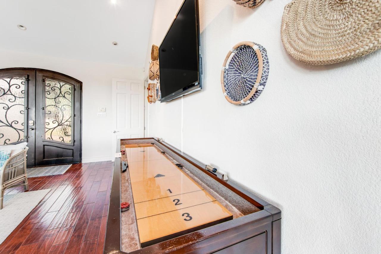 Вилла Cliff Side Oasis Spicewood Экстерьер фото